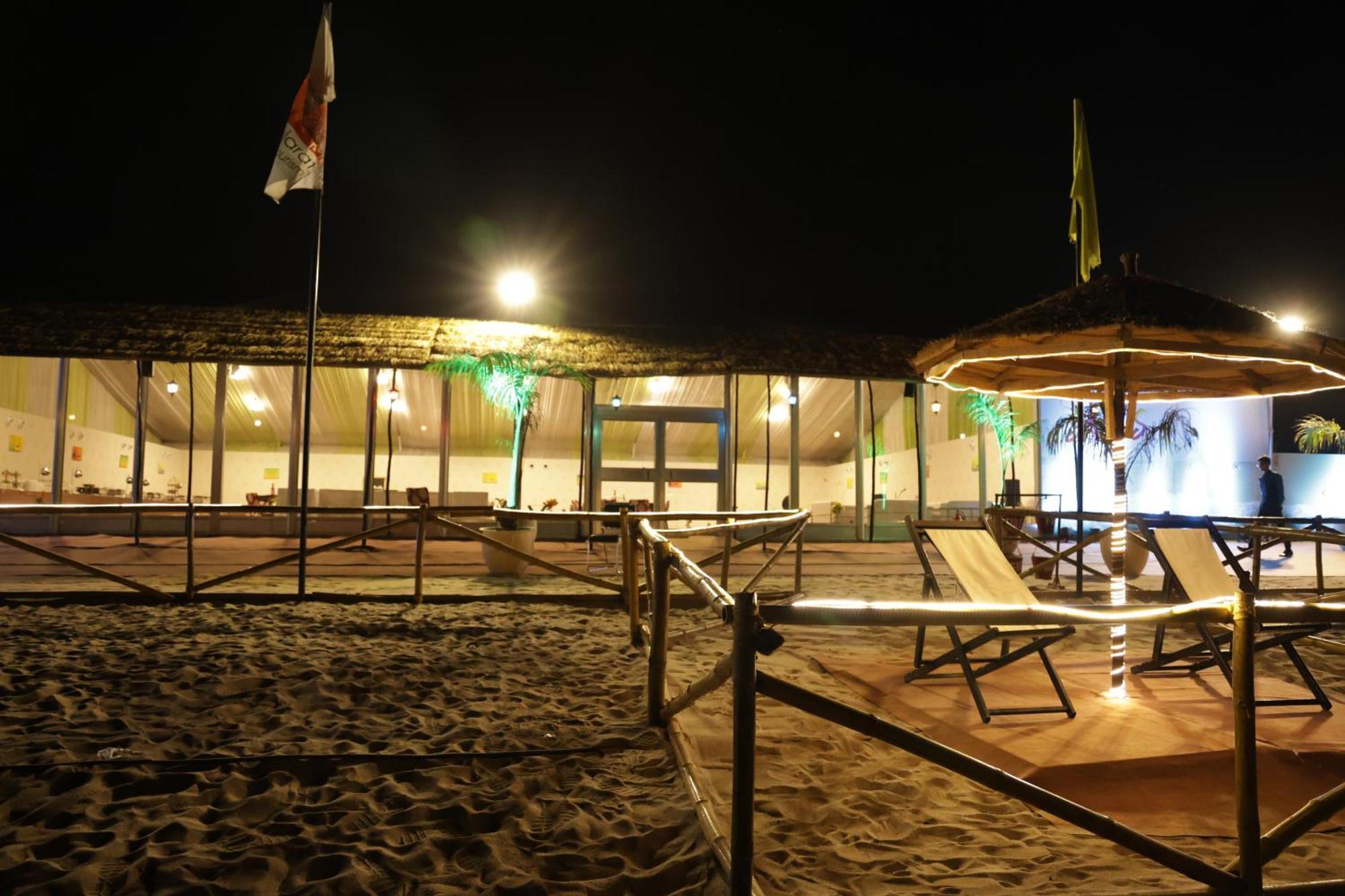 White Sands Bay Mandvi Luaran gambar